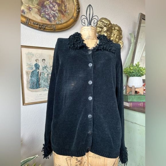 Carolina Colours Plus 90s Black Shag Cuff & Collar Cardigan Sweater sz 18/20 - Picture 5 of 11